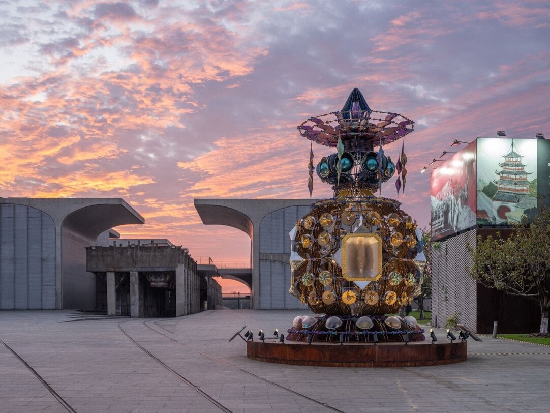 Wallace Chan and the Race Against Time - 10 Magazine Germany